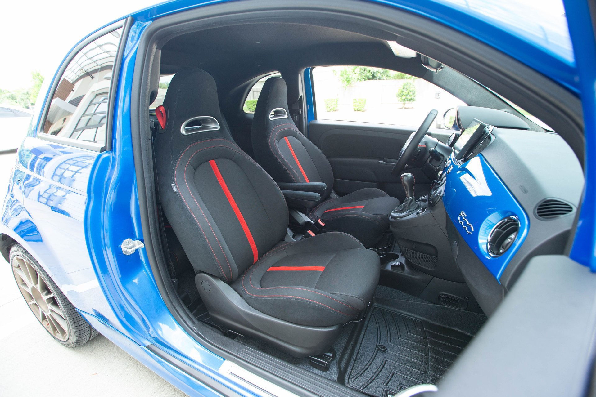 Used 2018 FIAT 500 Abarth FWD image 36