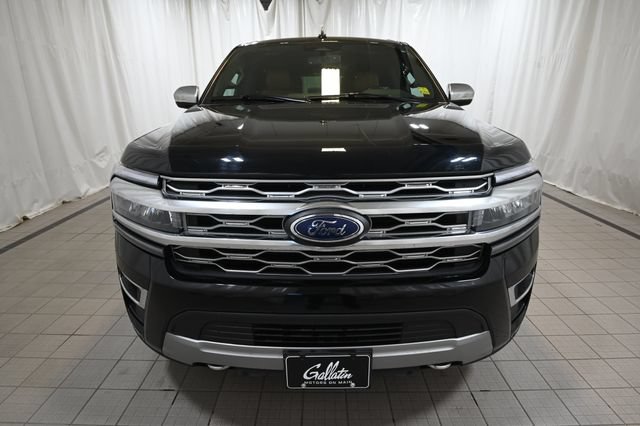 Used 2024 Ford Expedition Max Platinum AWD/4WD image 17