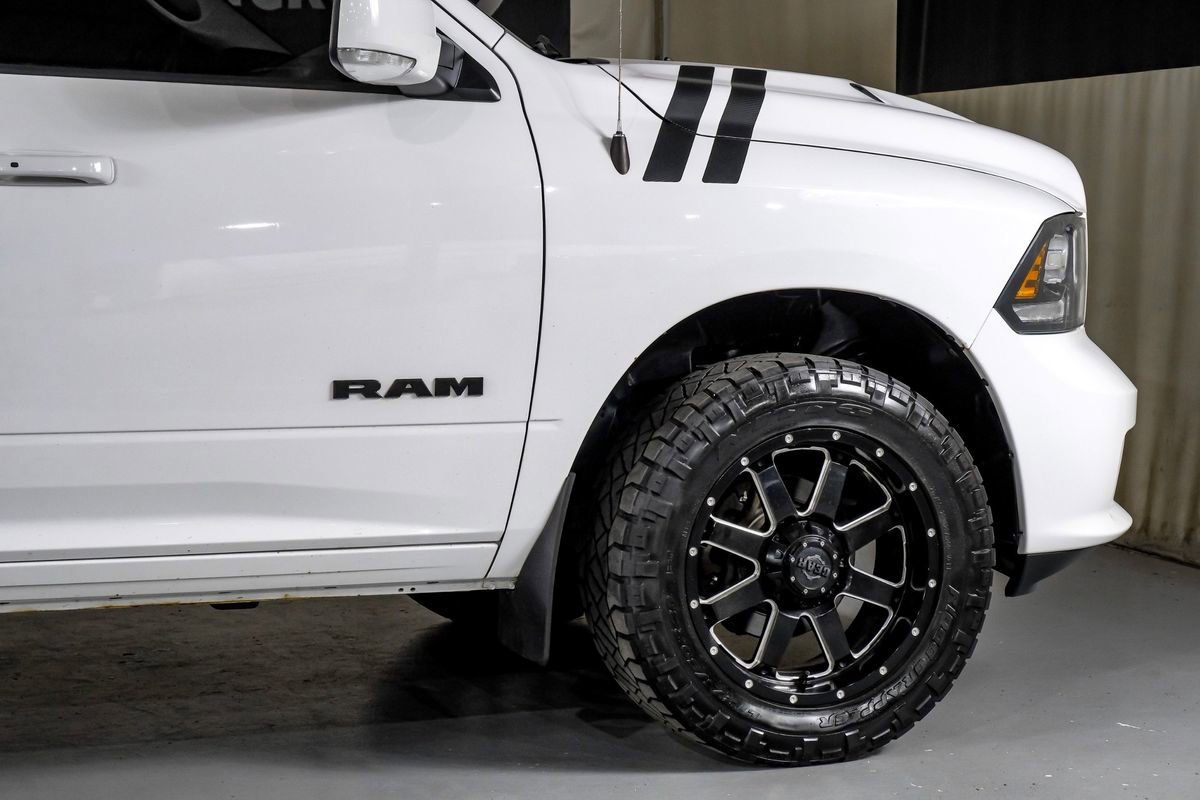 Used 2016 RAM 1500 Sport w/ Convenience Group AWD/4WD image 7