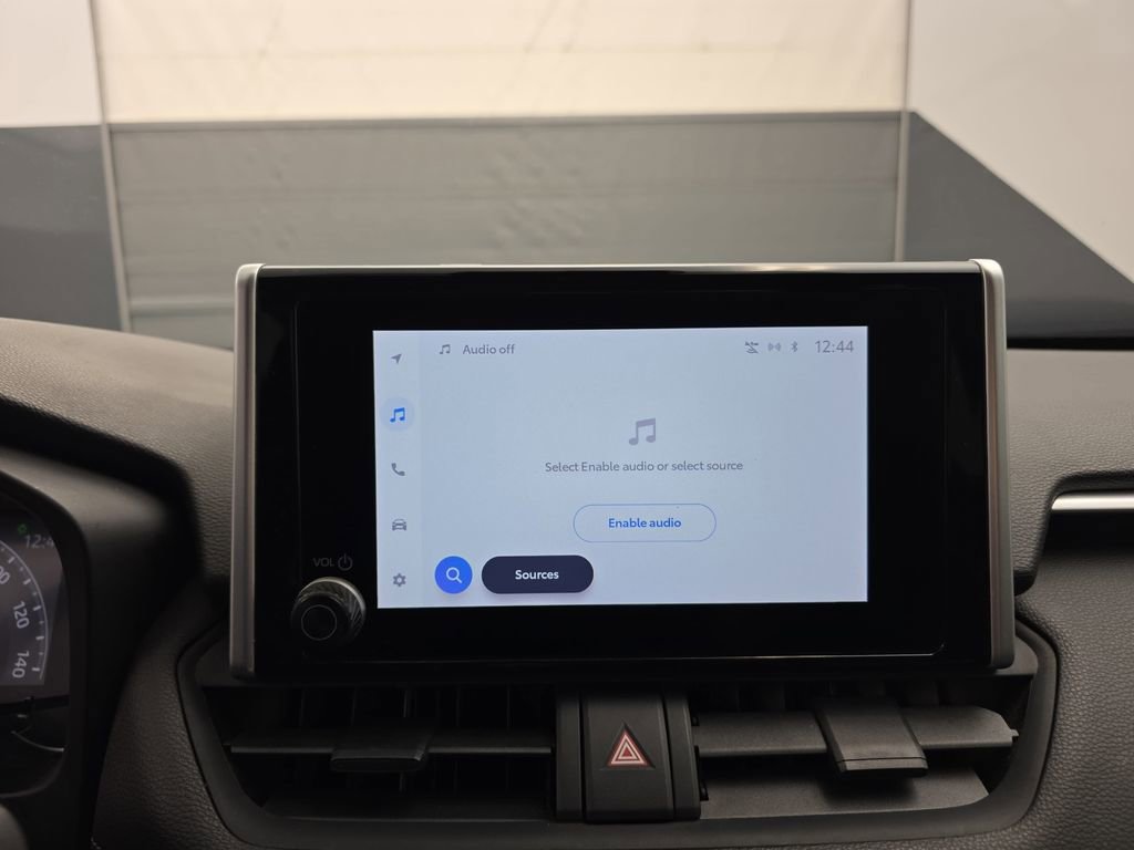 Used 2024 Toyota RAV4 XLE image 29