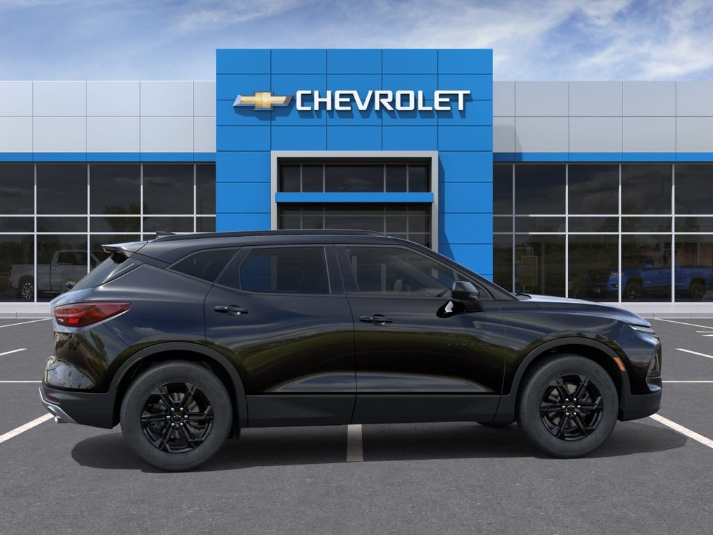 New 2026 Chevrolet Blazer LT w/ Convenience Package AWD/4WD image 5