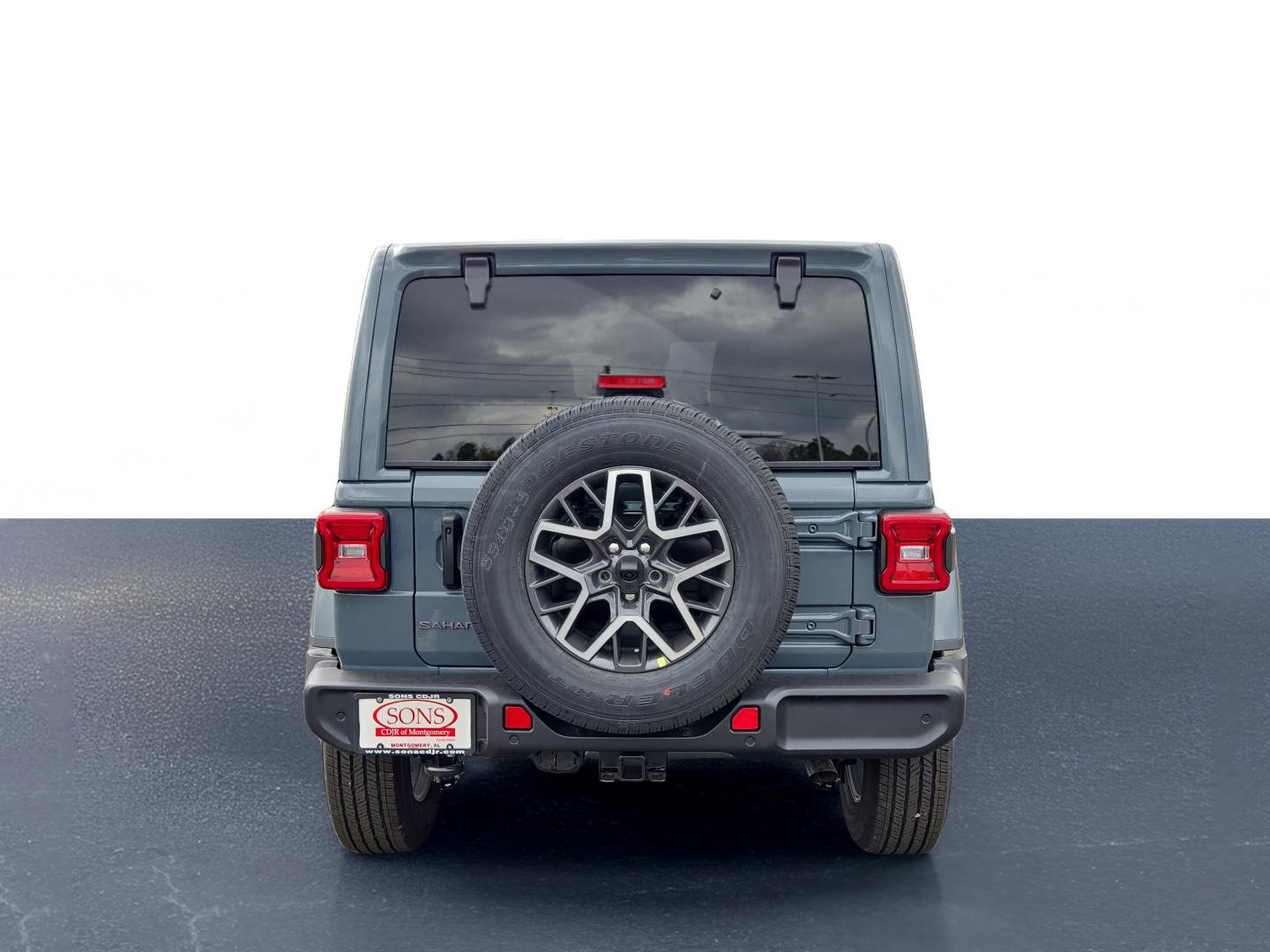 New 2026 Jeep Wrangler Unlimited Sahara AWD/4WD image 8