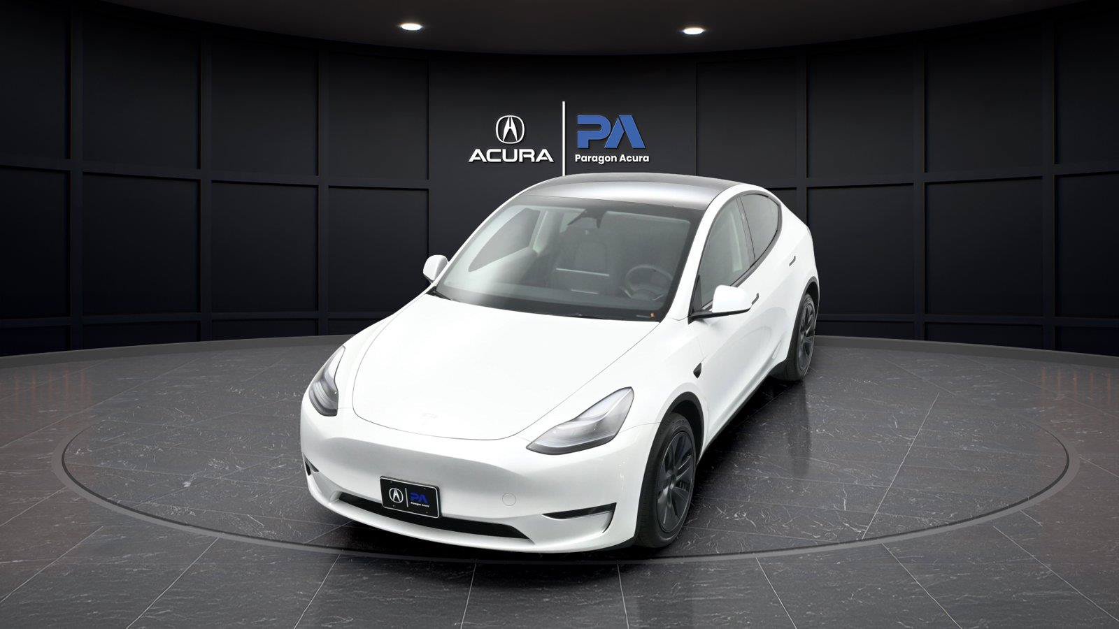 Used 2024 Tesla Model Y Long Range AWD/4WD image 32