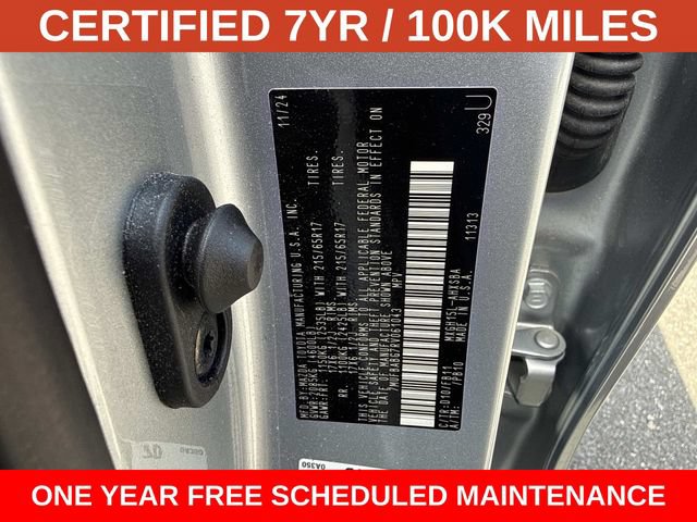 Used 2024 Toyota Corolla Cross AWD Hybrid image 29