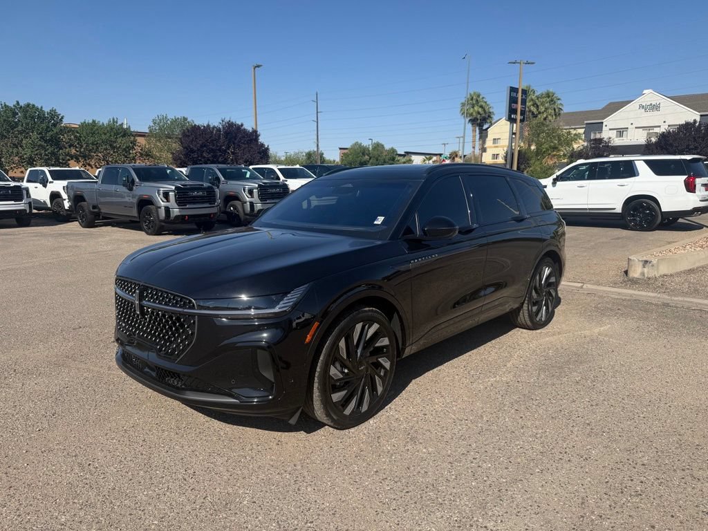 Used 2024 Lincoln Nautilus Reserve w/ Equipment Group 202A AWD/4WD image 1