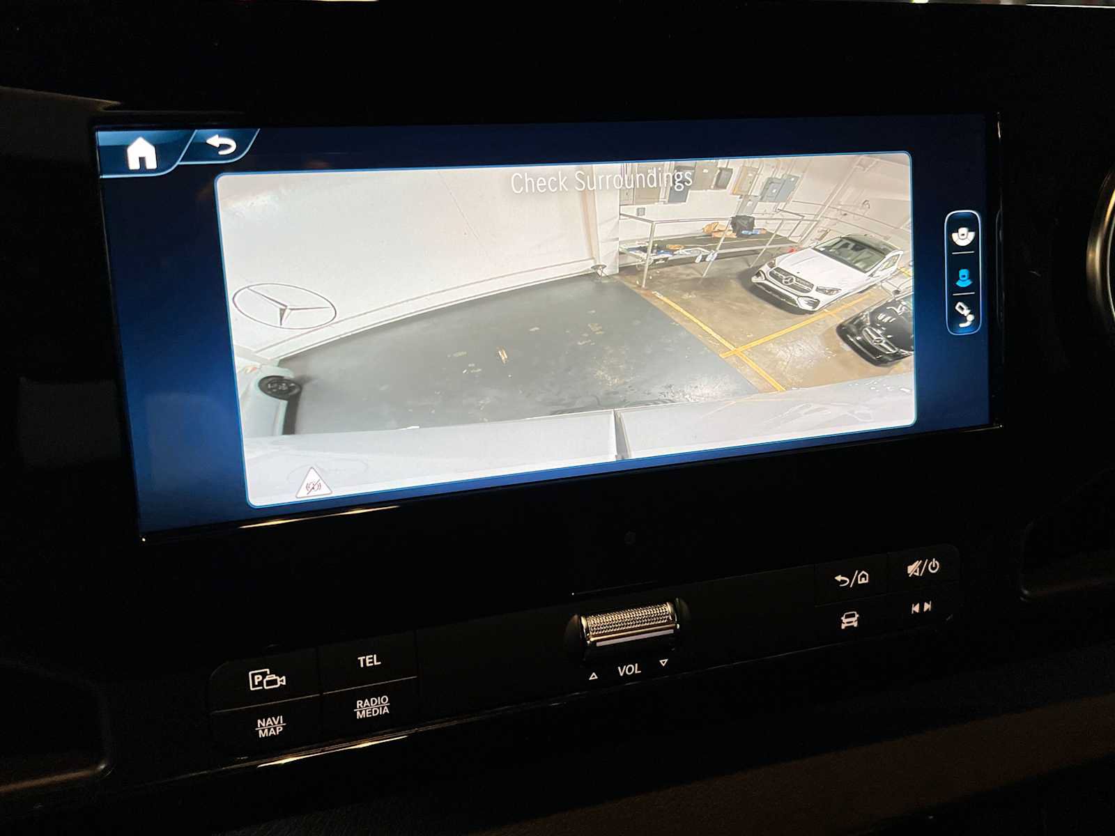 New 2025 Mercedes-Benz eSprinter 170 Cargo image 33