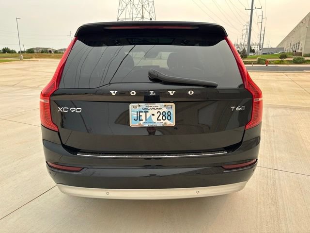 Used 2022 Volvo XC90 T6 Momentum w/ Advanced Package AWD/4WD image 6