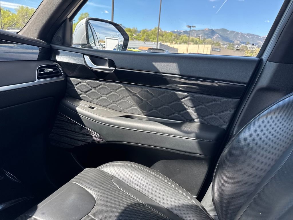 Used 2022 Hyundai Palisade Calligraphy w/ Cargo Package image 40