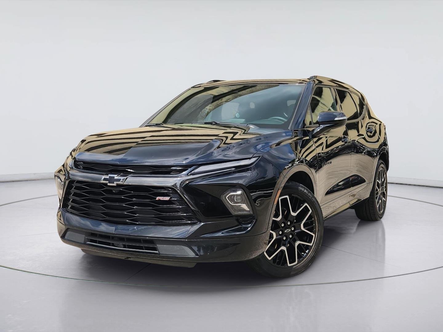 Used 2023 Chevrolet Blazer RS w/ Driver Confidence II Package AWD/4WD image 1