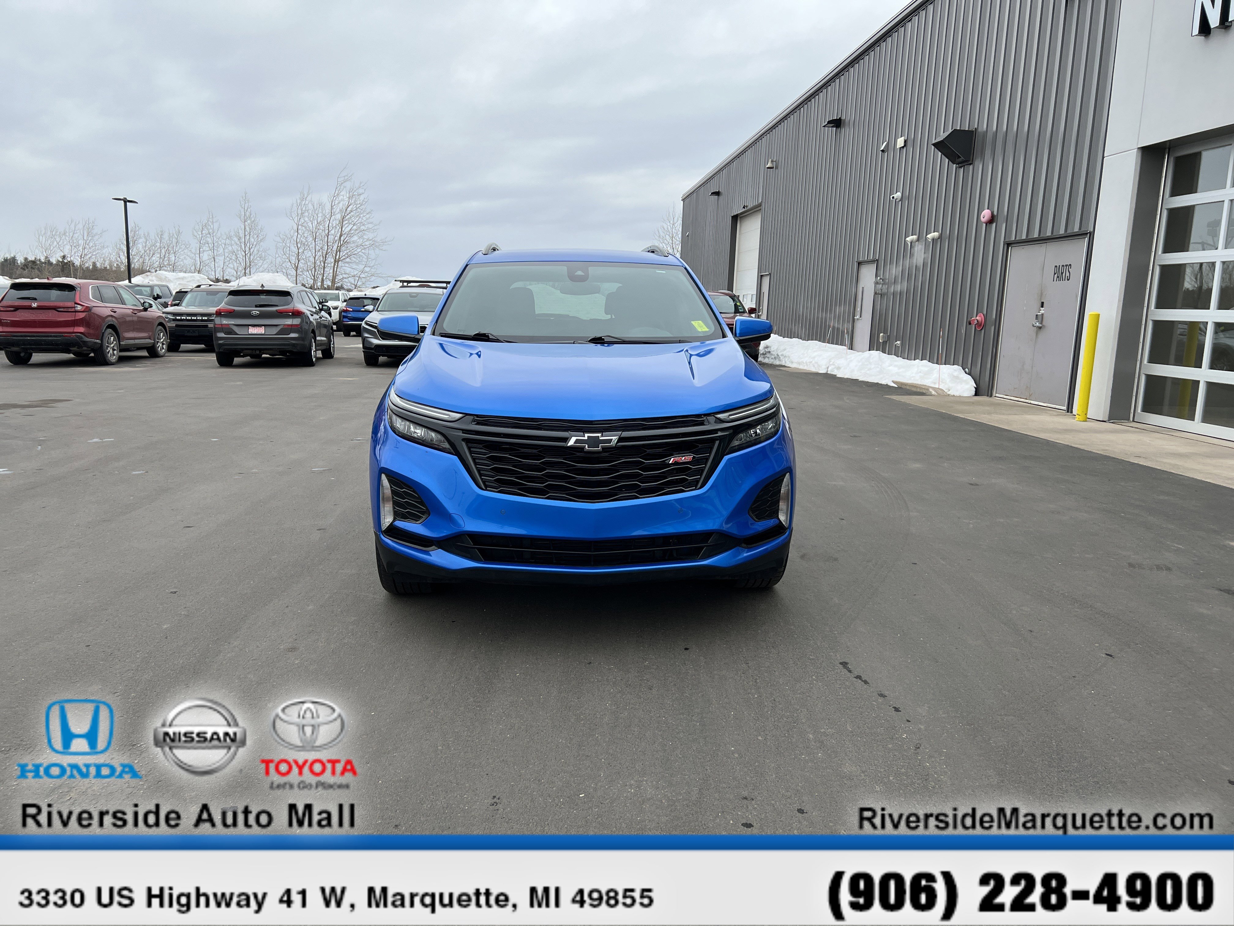 Used 2024 Chevrolet Equinox RS image 2