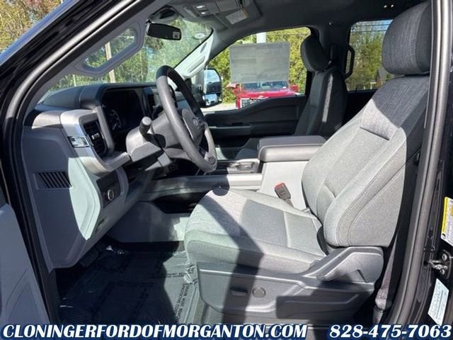 New 2026 Ford F250 XLT w/ FX4 Off-Road Package AWD/4WD image 12