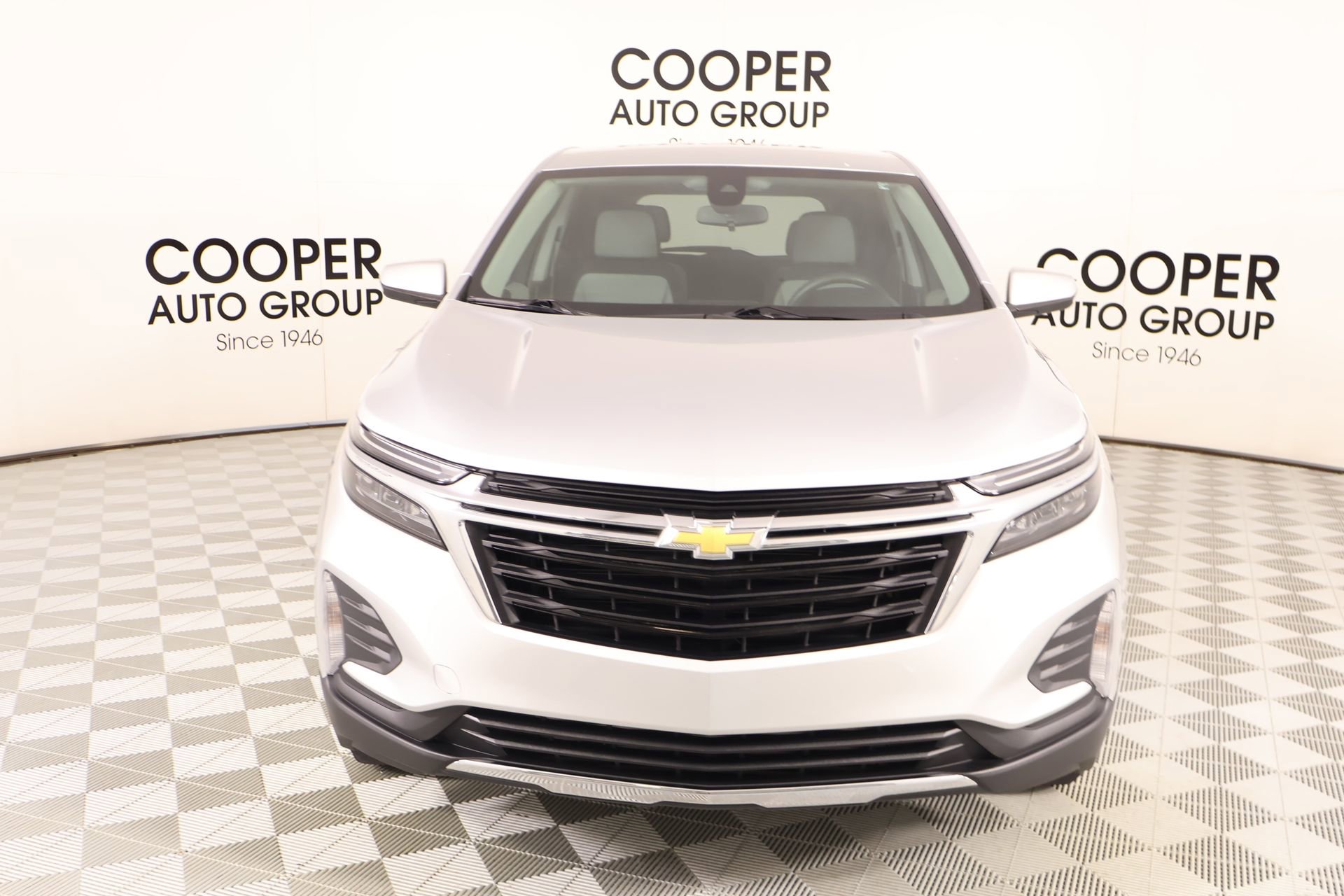 Used 2023 Chevrolet Equinox LT AWD/4WD image 8