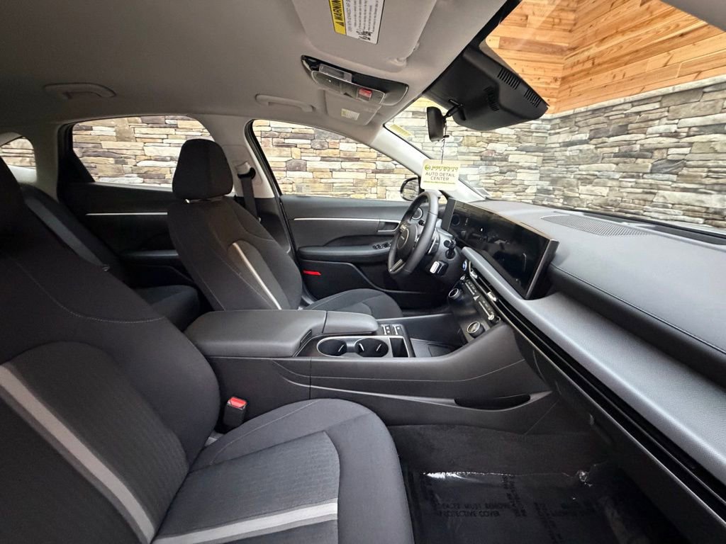 Used 2025 Hyundai Sonata SEL image 14