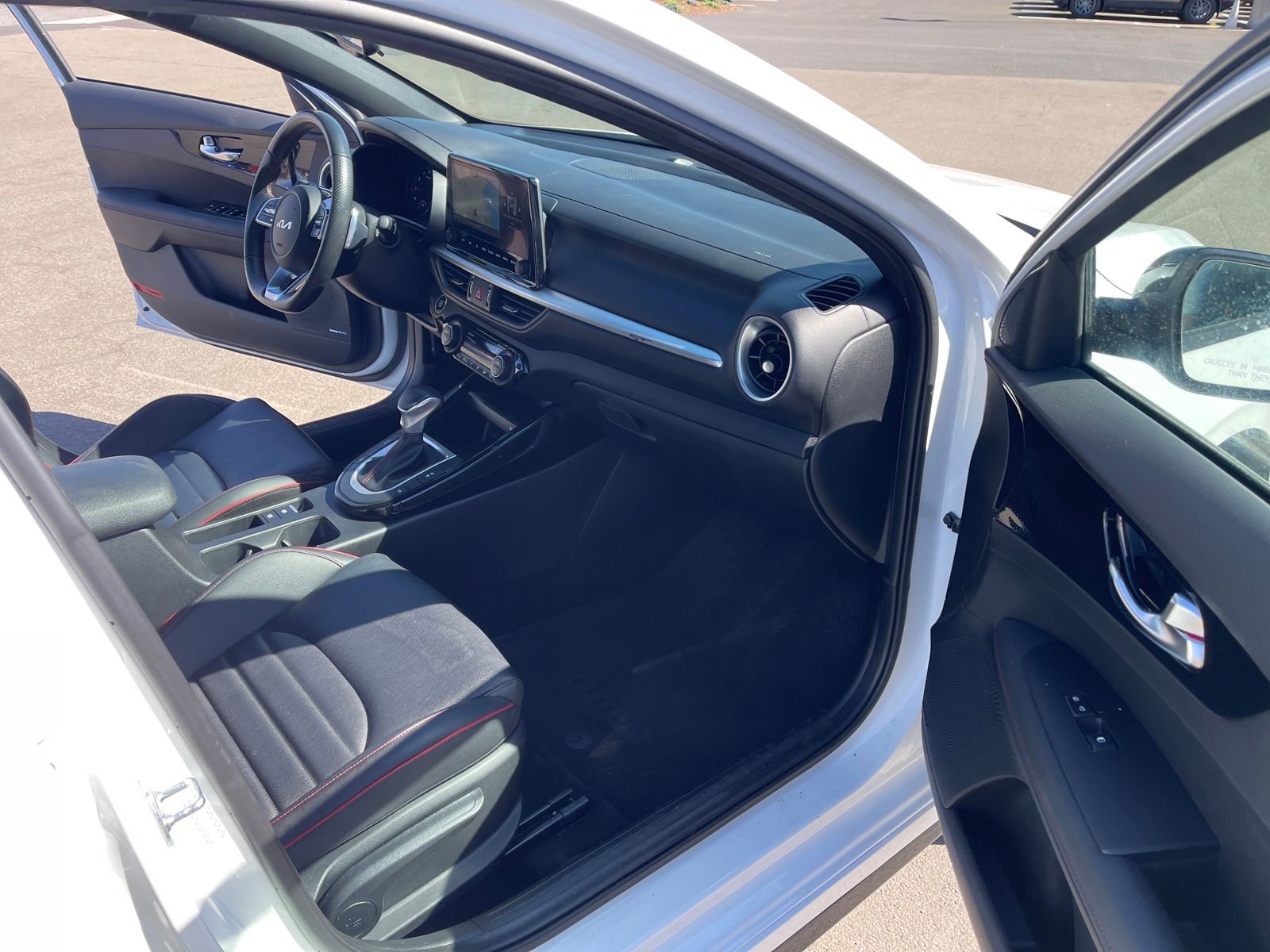 Used 2024 Kia Forte GT w/ GT2 Package image 16