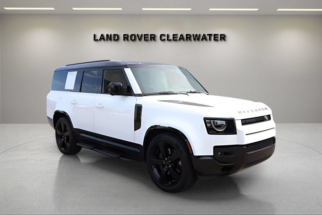 New 2026 Land Rover Defender 130 X-Dynamic SE AWD/4WD image 7