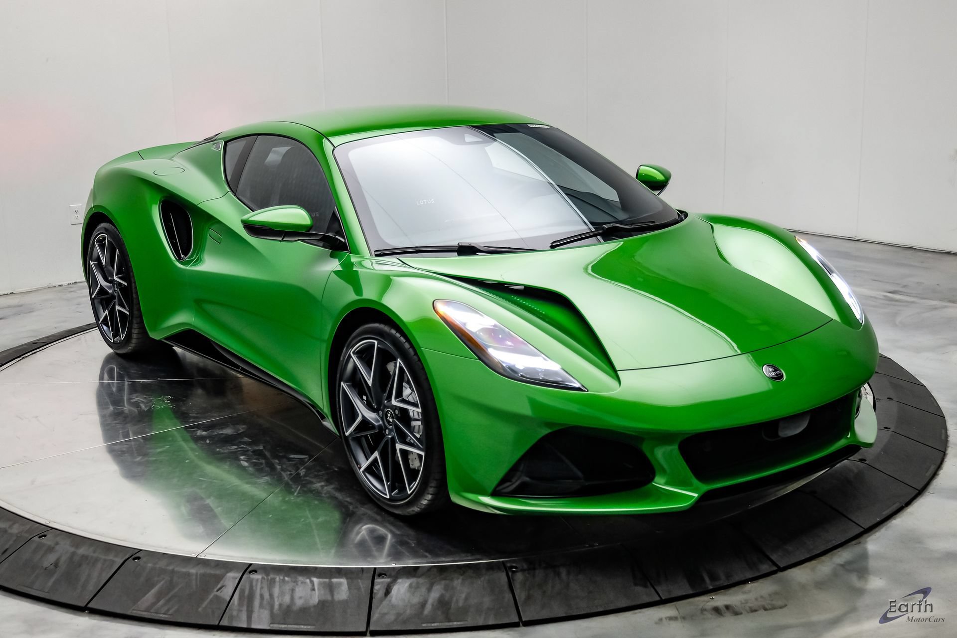 New 2026 Lotus Emira SE RWD image 30
