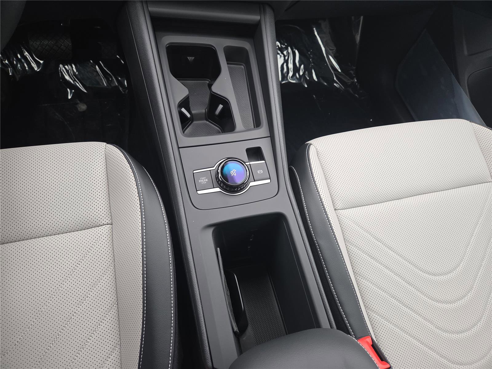 New 2026 Volkswagen Tiguan SE image 21