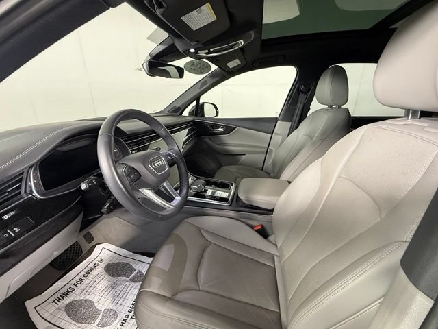 Used 2023 Audi Q7 3.0T Prestige w/ Prestige Package AWD/4WD image 16