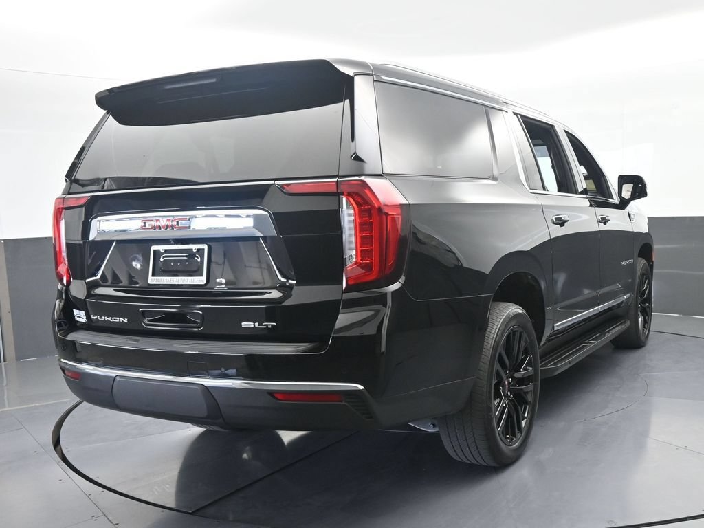 Used 2024 GMC Yukon XL SLT w/ SLT Luxury Package RWD image 9