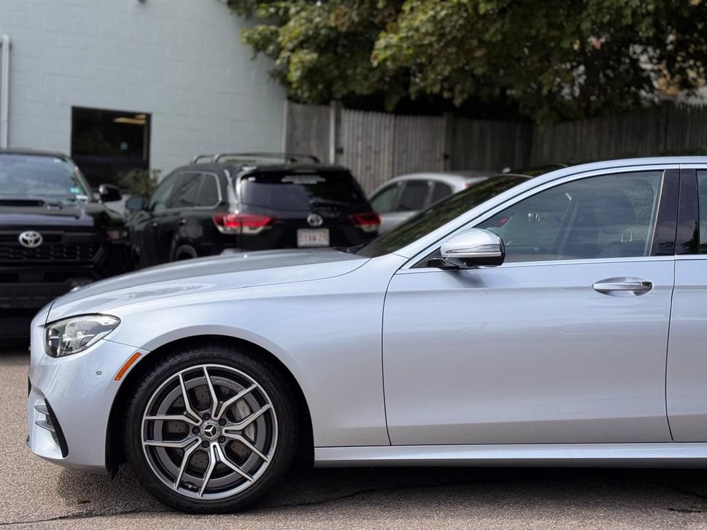 Used 2021 Mercedes-Benz E 350 4MATIC Sedan image 10