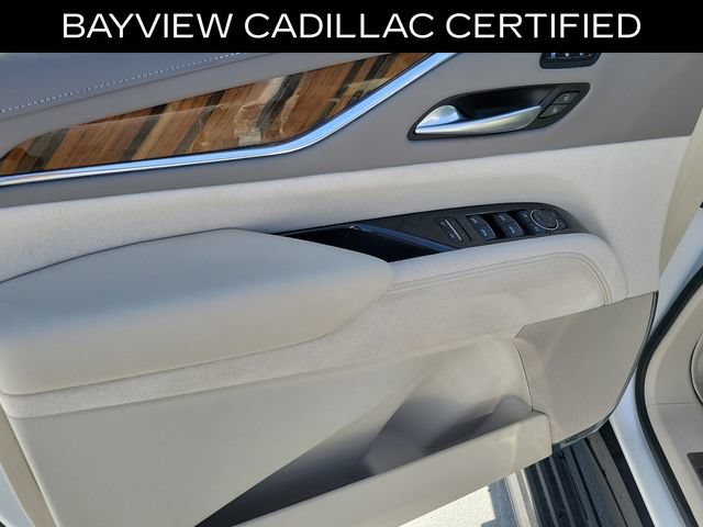 Certified 2024 Cadillac Escalade Sport Platinum w/ LPO, Floor Liner Package AWD/4WD image 17