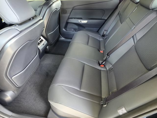New 2026 Lexus ES 350e w/ Convenience Package FWD image 9