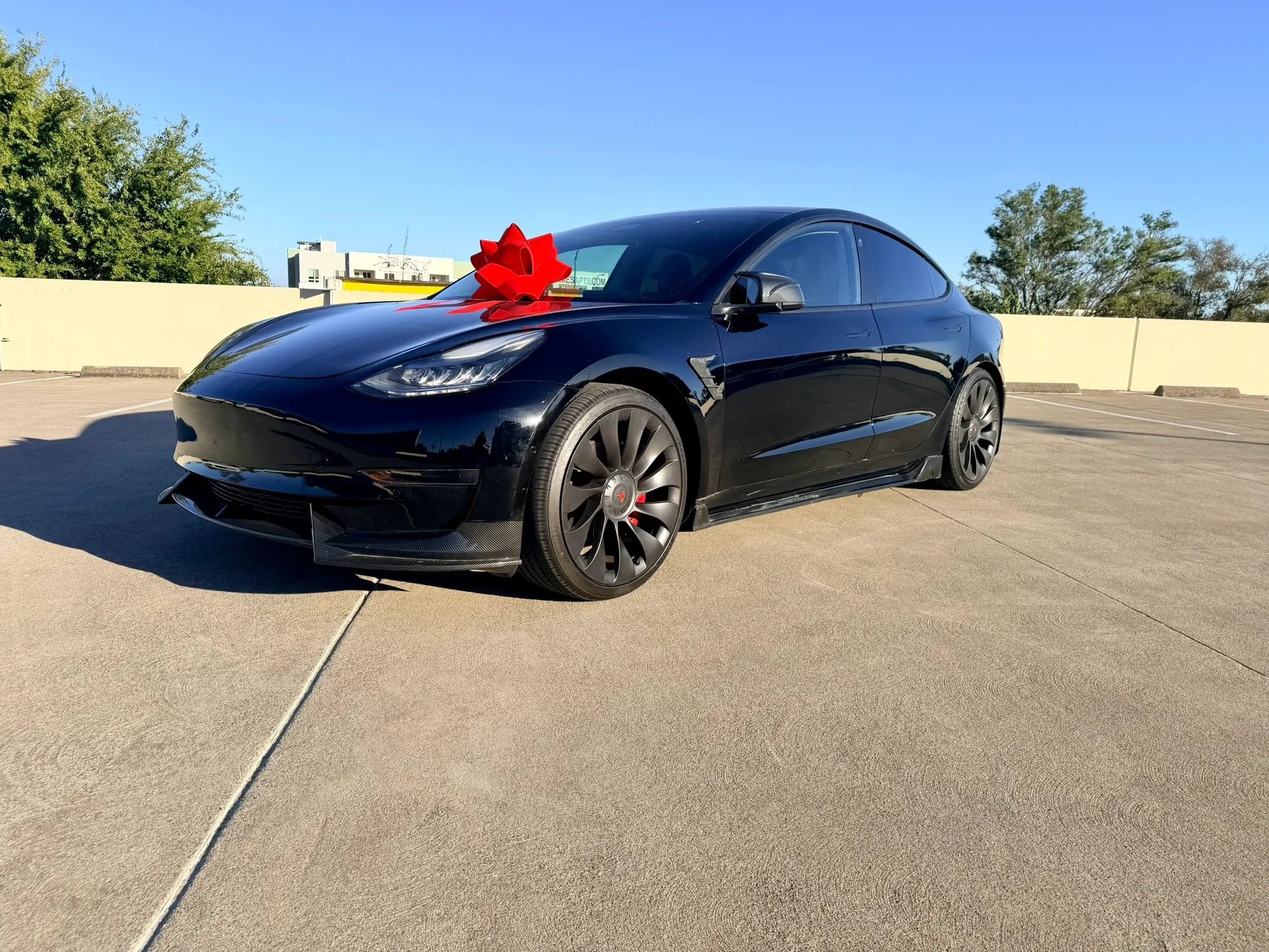 Used 2018 Tesla Model 3 Mid Range RWD image 16