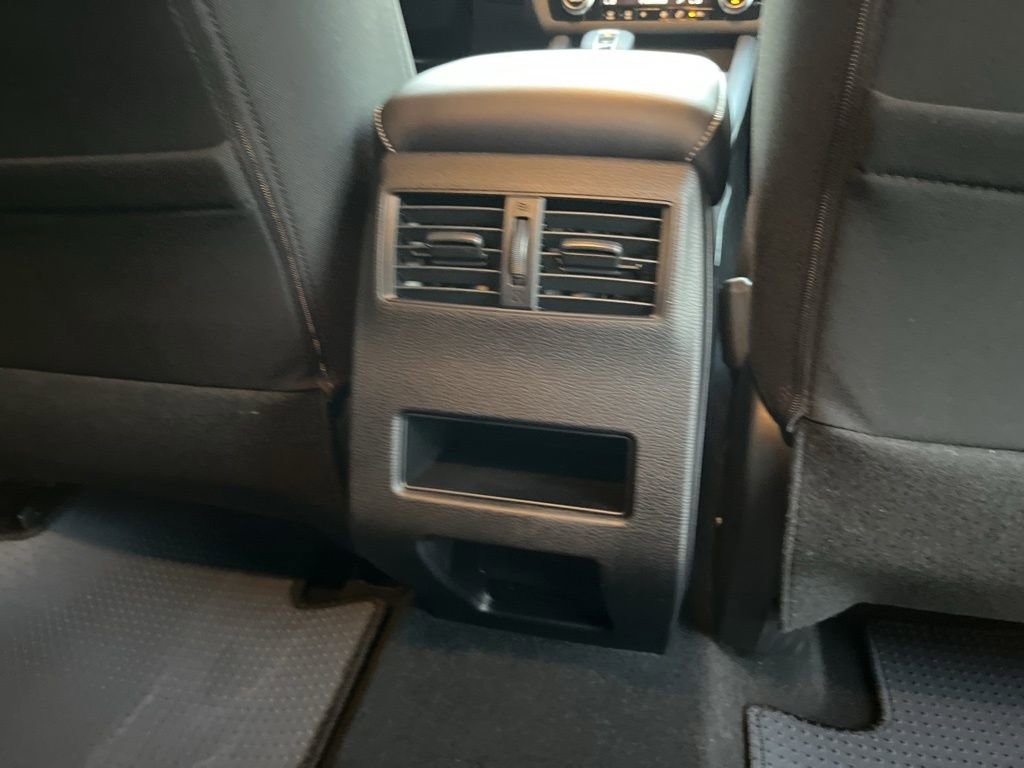 Used 2024 Mitsubishi Outlander ES image 22