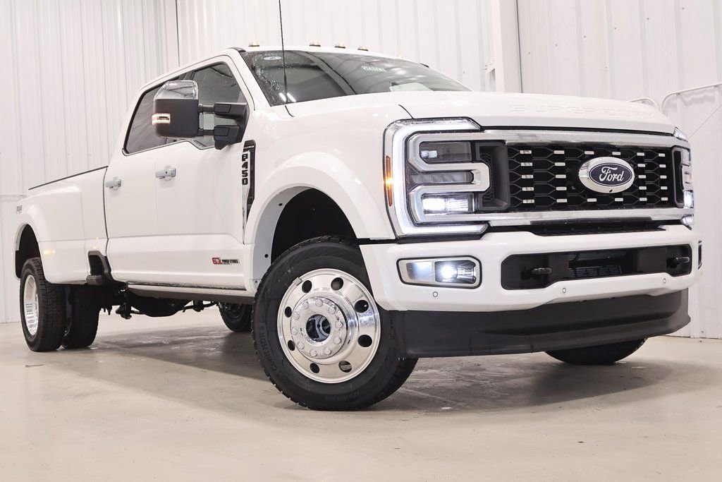 New 2026 Ford F450 Platinum w/ Platinum Plus Package image 39