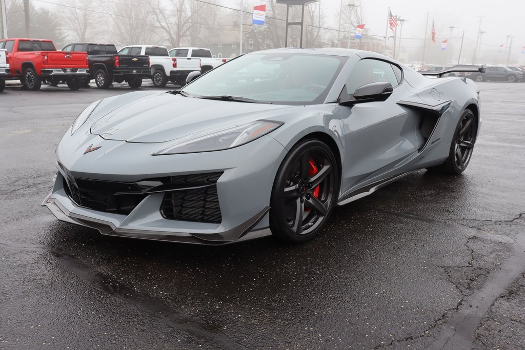 Used 2025 Chevrolet Corvette Z06 w/ Z07 Performance Package image 29