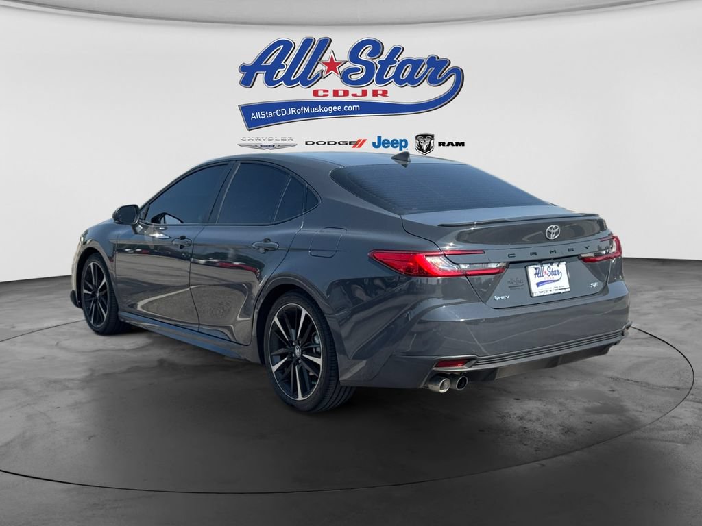 Used 2025 Toyota Camry SE FWD image 7