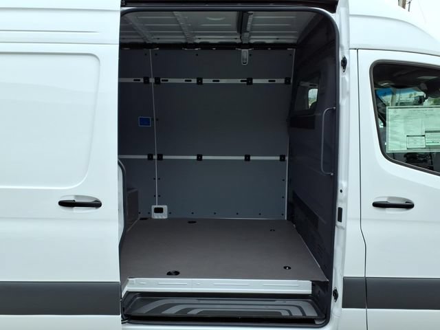 New 2026 Mercedes-Benz Sprinter 2500 image 23