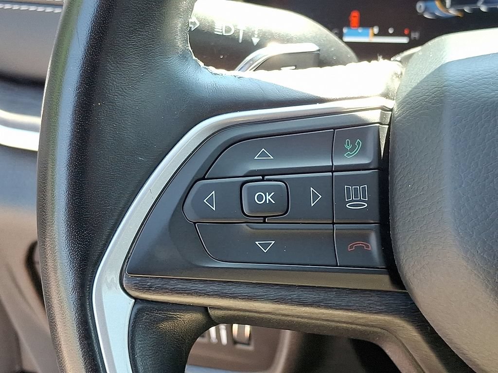 Used 2021 Jeep Grand Cherokee L Limited AWD/4WD image 22