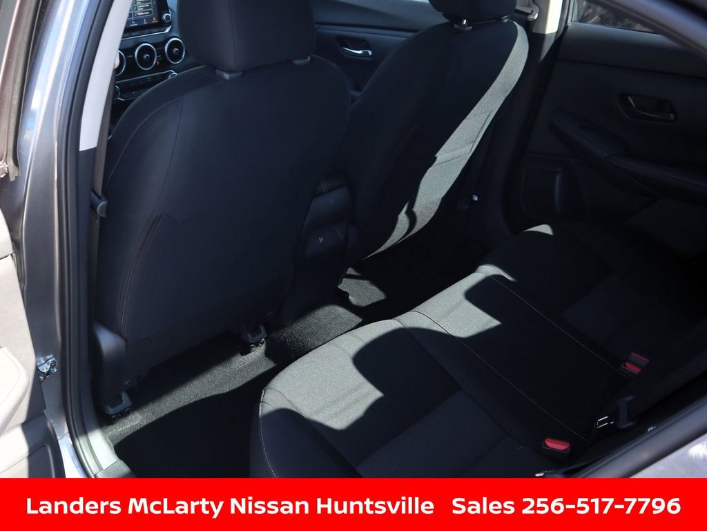 Used 2025 Nissan Sentra SV w/ Trunk Package image 14