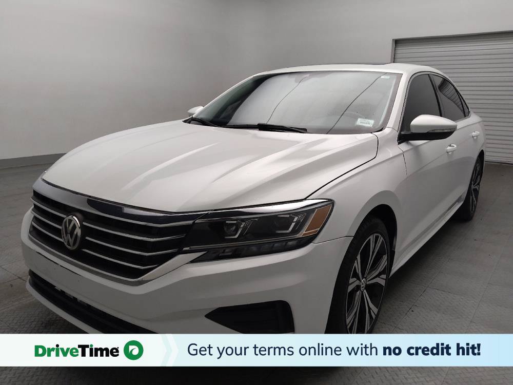 Used 2022 Volkswagen Passat 2.0T SE FWD image 1