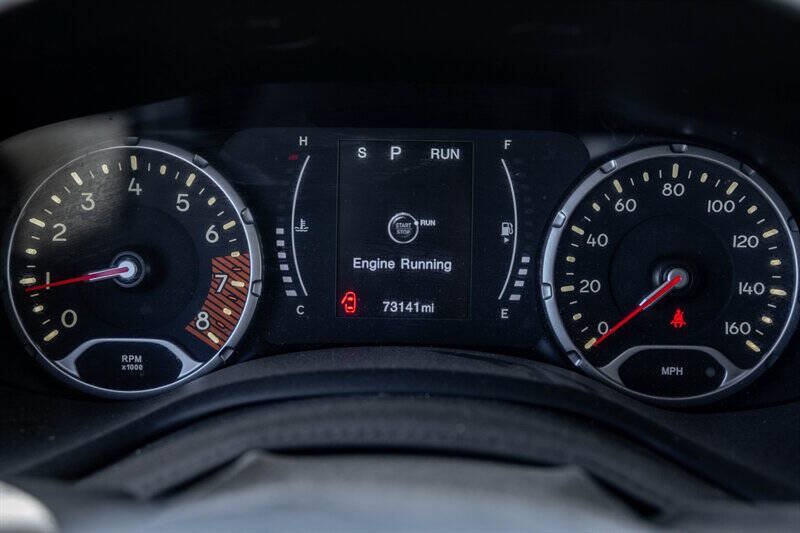 Used 2021 Jeep Renegade Sport FWD image 12