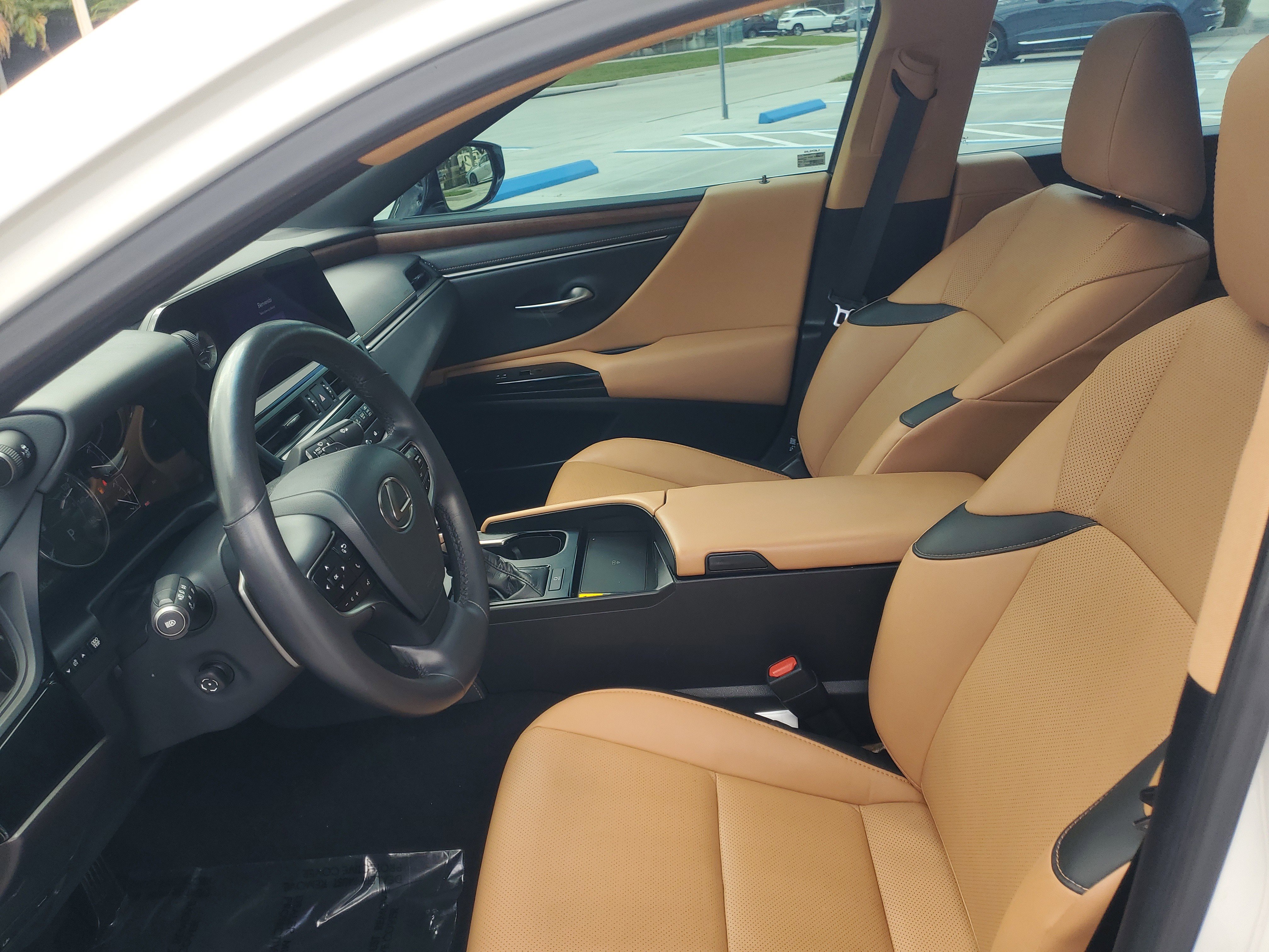 Used 2025 Lexus ES 350 w/ Premium Package FWD image 19