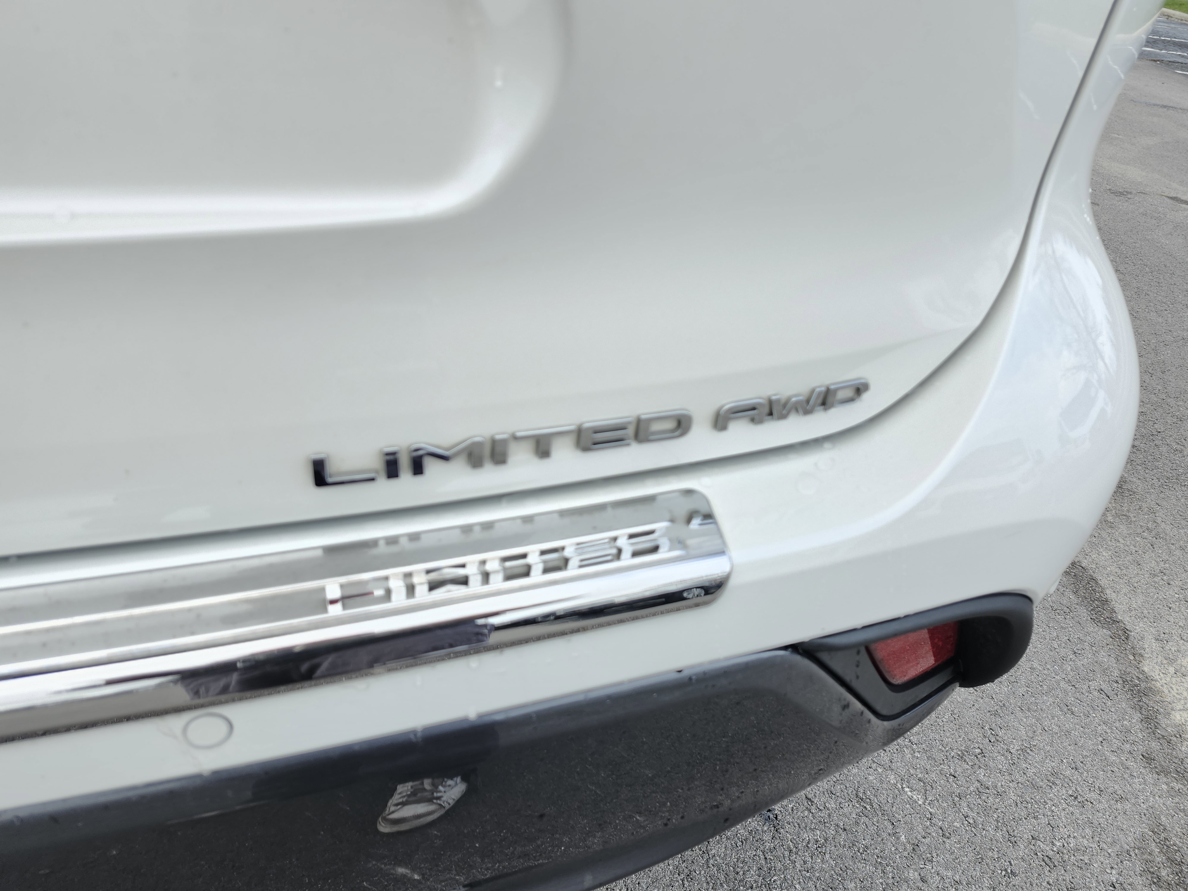 Used 2021 Toyota Highlander Limited image 28