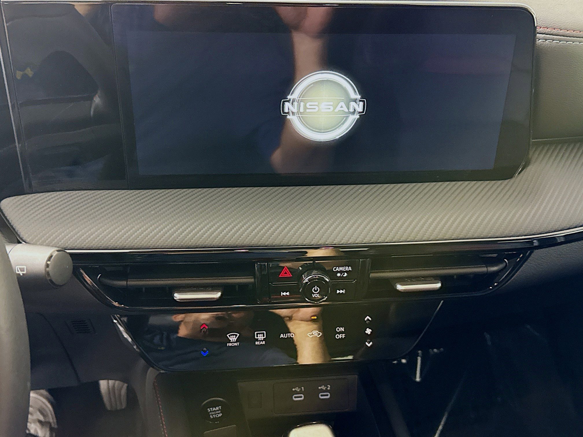 Used 2026 Nissan Kicks SR image 18