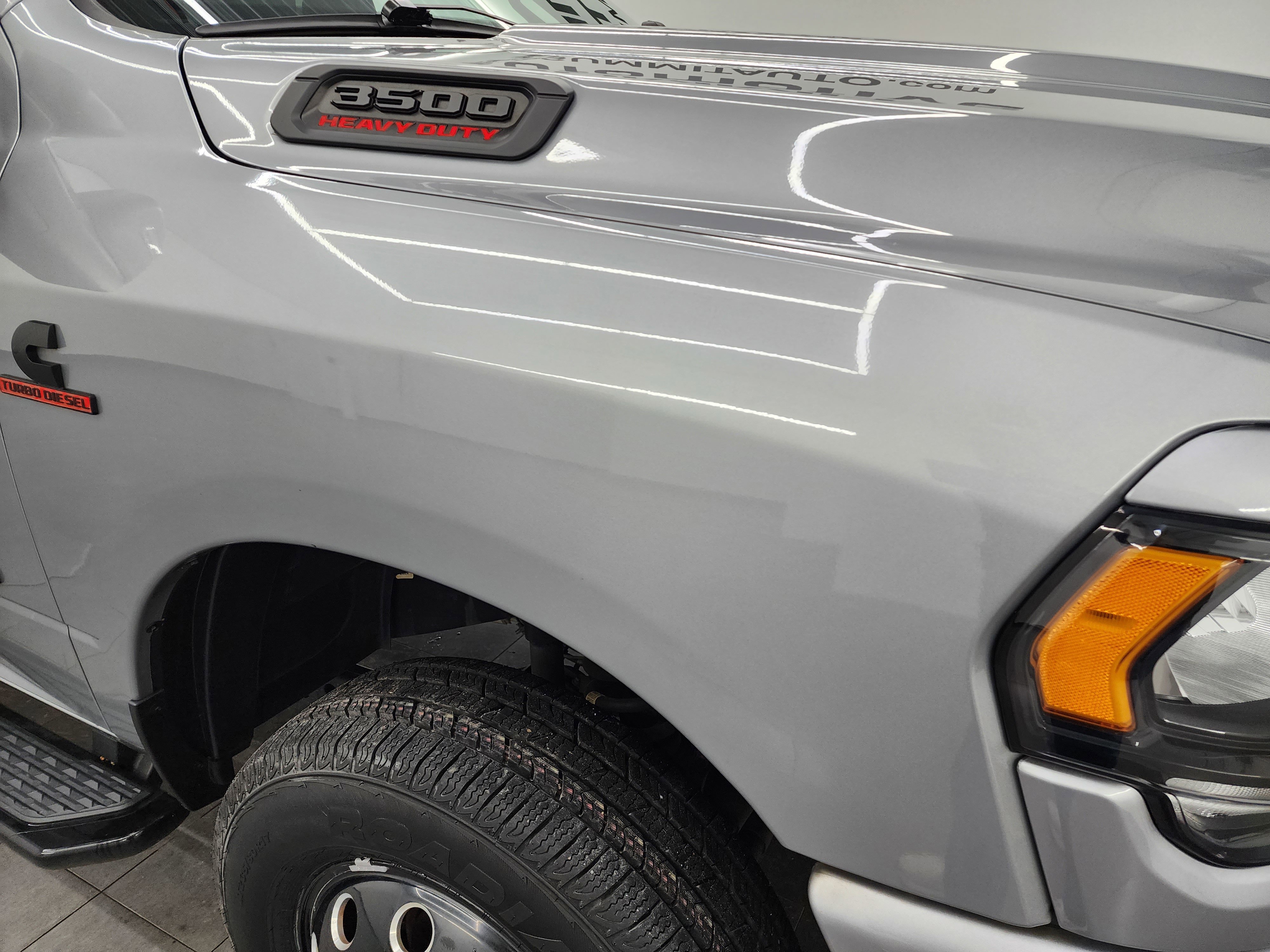 Used 2024 RAM 3500 Big Horn w/ Night Edition AWD/4WD image 25