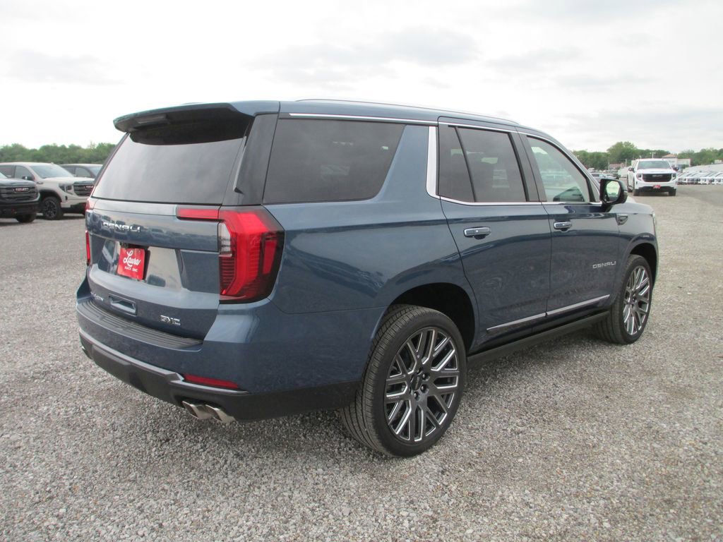 New 2026 GMC Yukon Denali Ultimate AWD/4WD image 4