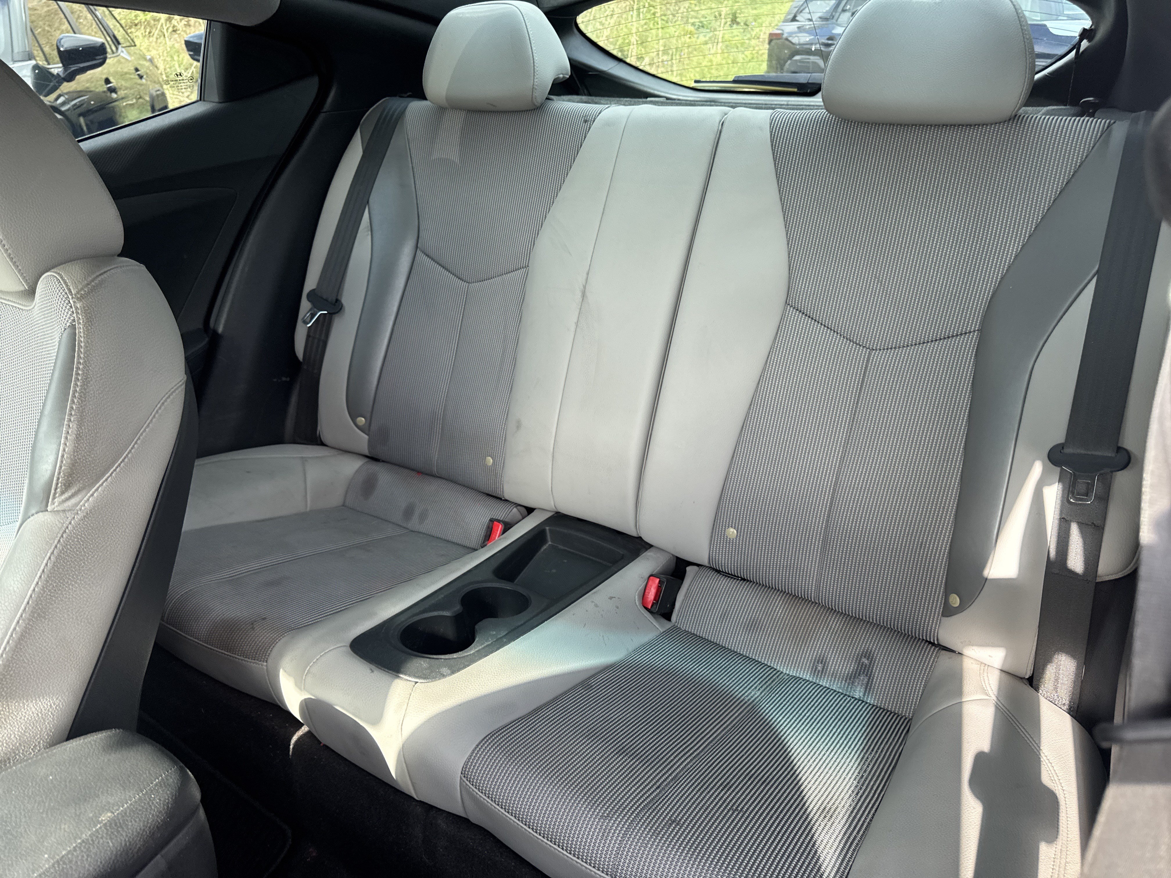 Used 2013 Hyundai Veloster w/ Style Pkg FWD image 11