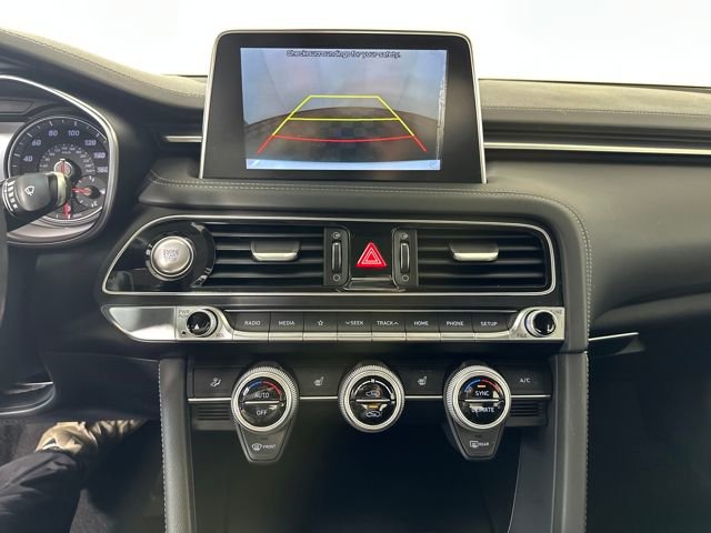 Used 2020 Genesis G70 2.0T image 22