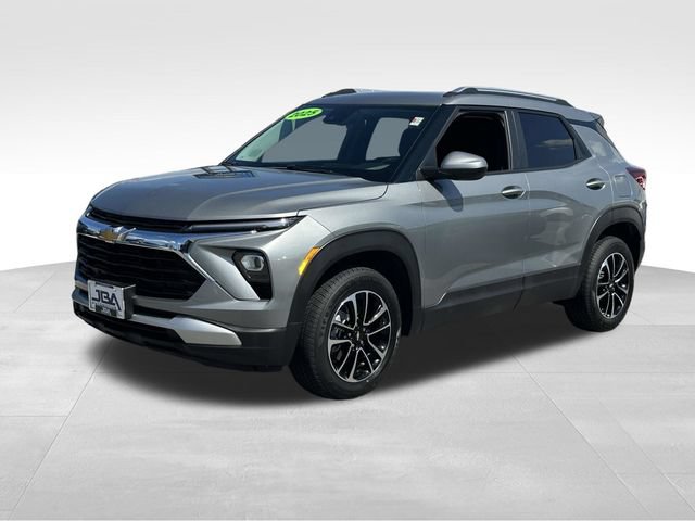 Used 2025 Chevrolet TrailBlazer LT AWD/4WD image 24