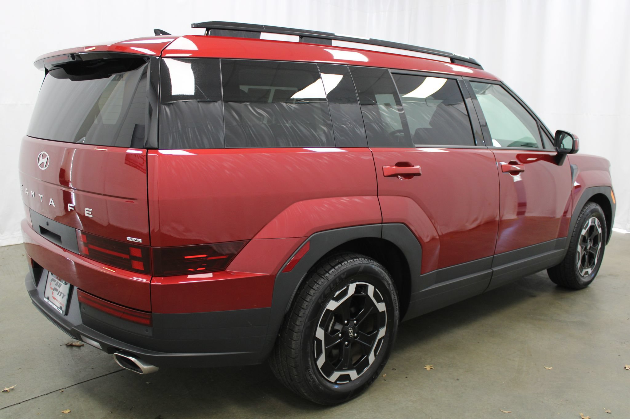 Used 2025 Hyundai Santa Fe SEL AWD/4WD image 5