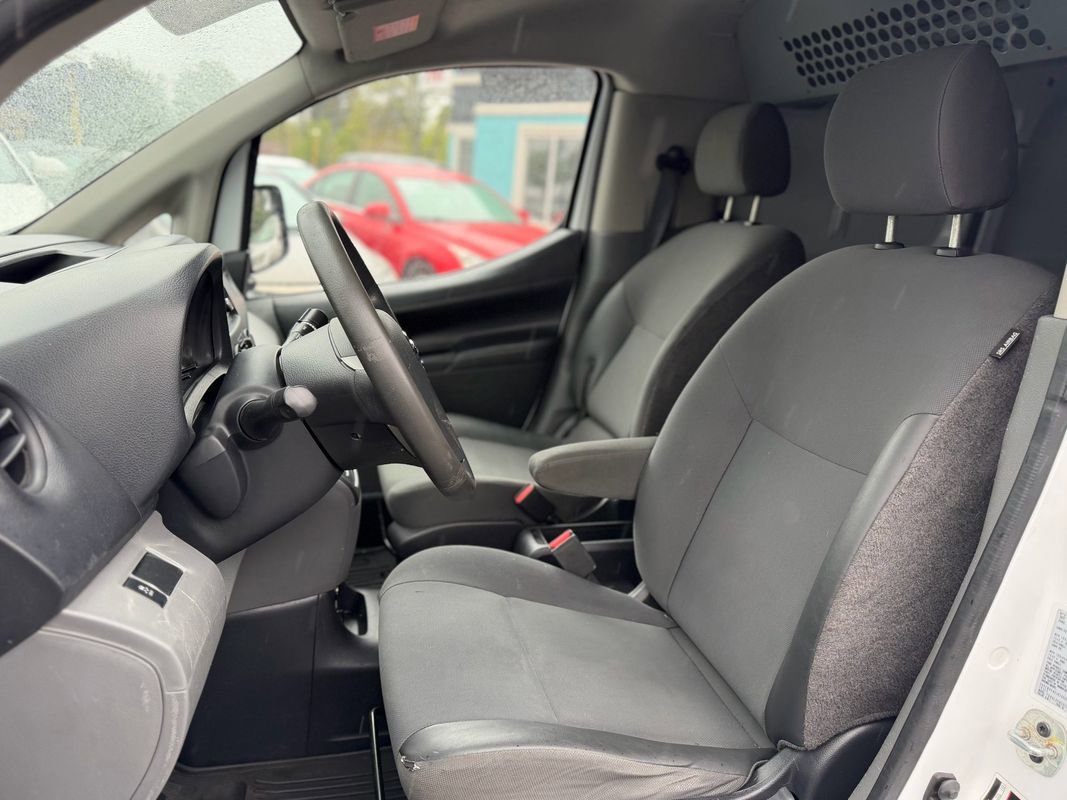 Used 2018 Nissan NV200 S FWD image 10