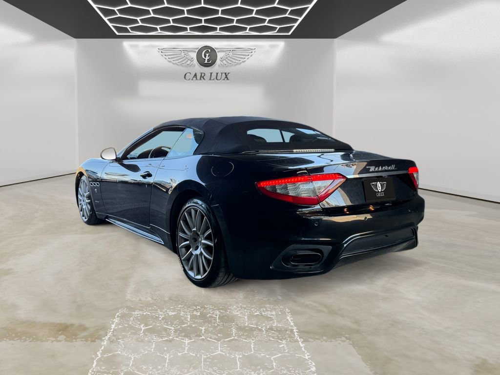 Used 2018 Maserati GranTurismo Sport image 3