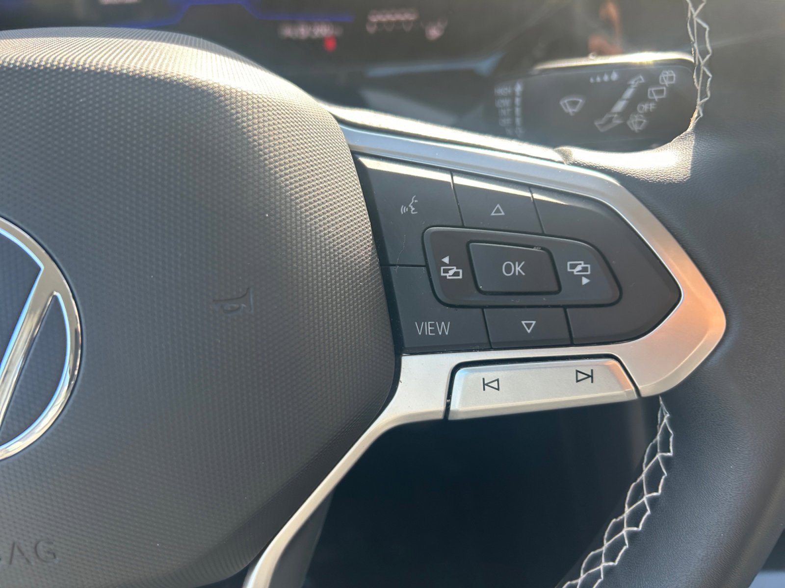 Certified 2023 Volkswagen Taos S image 6