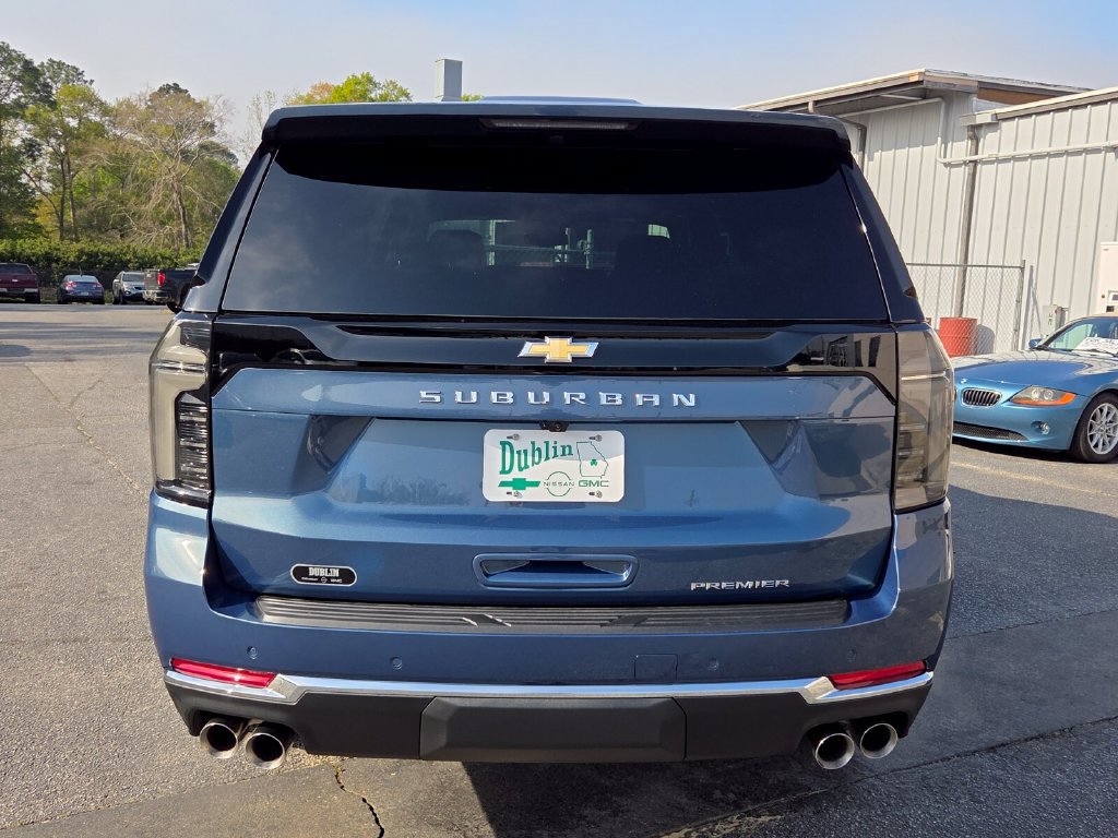New 2026 Chevrolet Suburban Premier w/ Sun And Tow Package AWD/4WD image 10