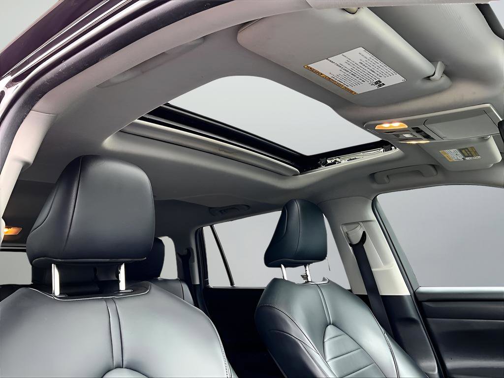 Used 2020 Toyota Highlander XLE image 20